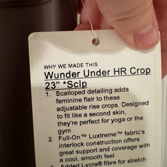 NWT - lululemon athletica cropped leggings - Picture 4 of 4